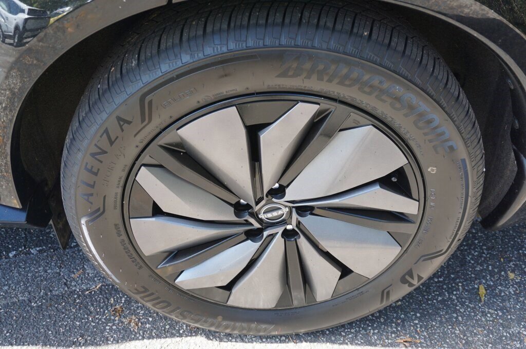 Certified 2024 Nissan Ariya PLATINUM+ e-4ORCE image 10