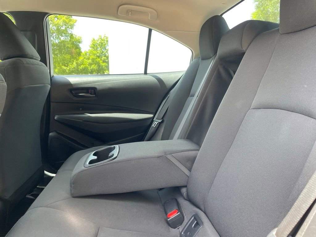 Used 2024 Toyota Corolla LE FWD image 18