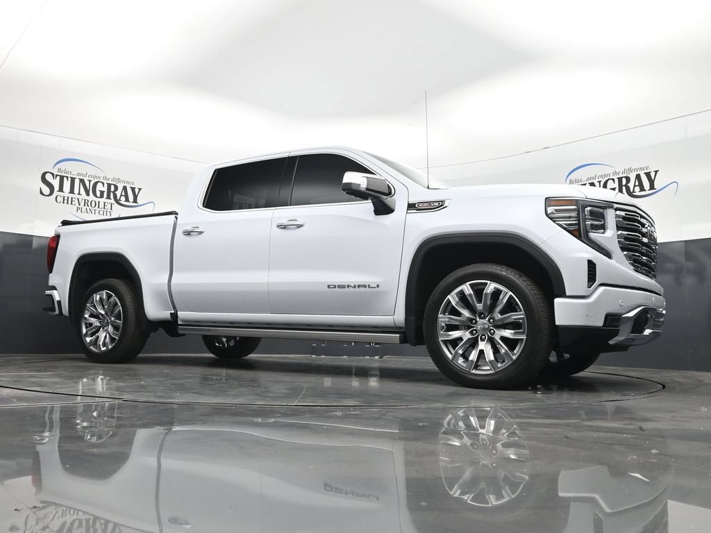 Used 2026 GMC Sierra 1500 Denali w/ Denali Reserve Package AWD/4WD image 26