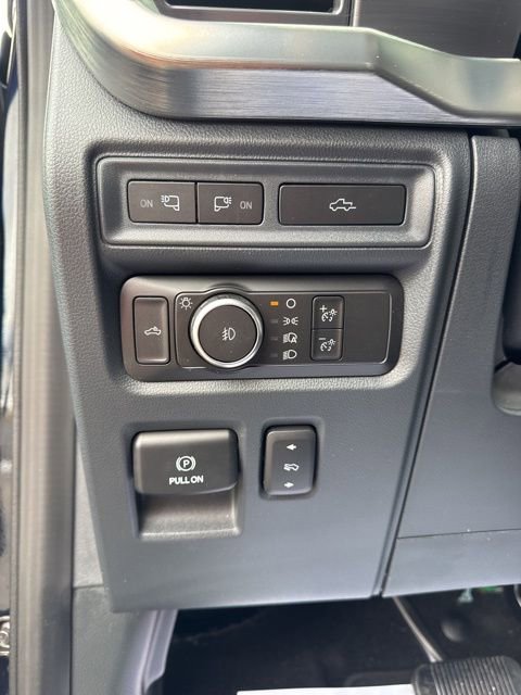 Used 2022 Ford F150 Lariat w/ Equipment Group 502A High image 19