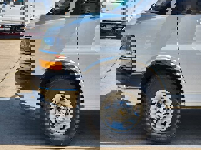 New 2025 Chevrolet Express 3500 w/ Power Convenience Package RWD image 13