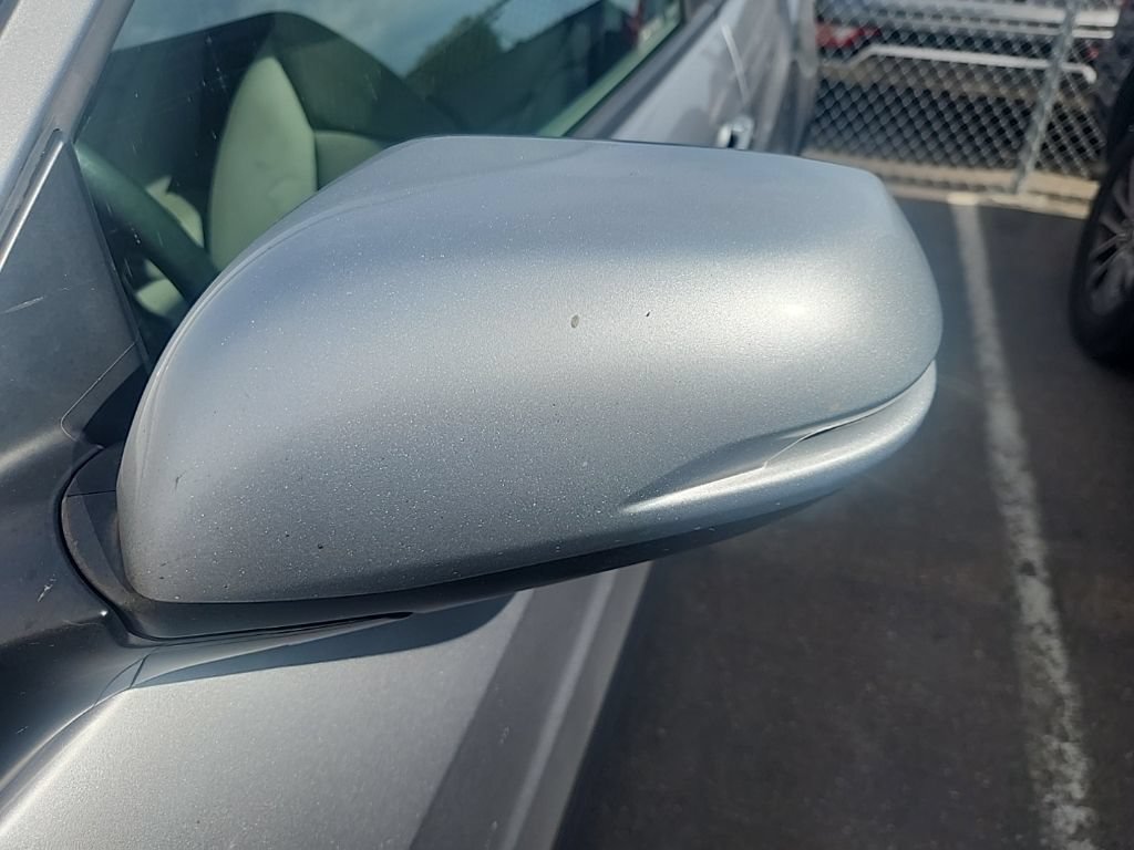 Used 2017 Honda HR-V EX image 7