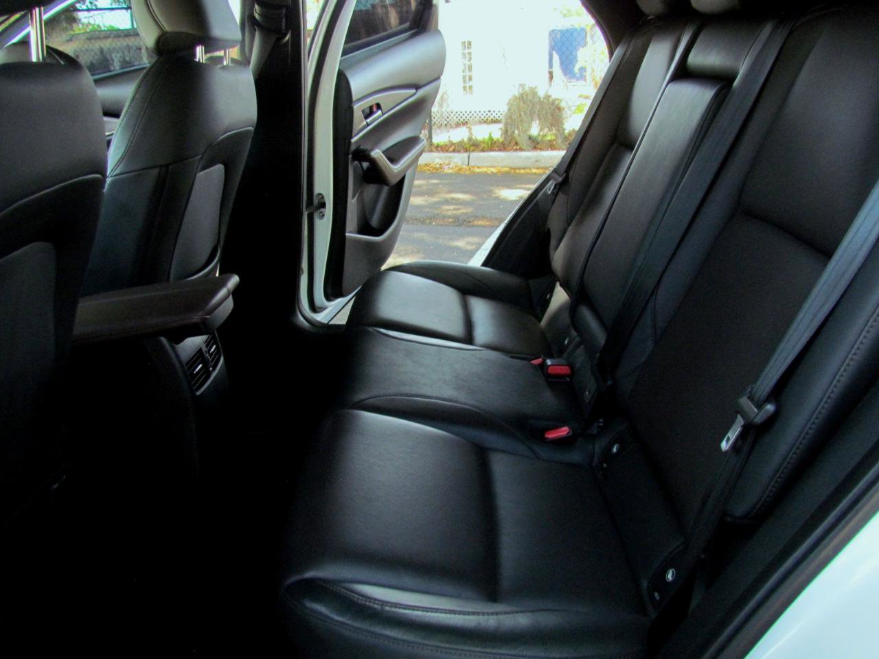 Used 2021 MAZDA CX-30 AWD 2.5 S w/ Premium Package image 19