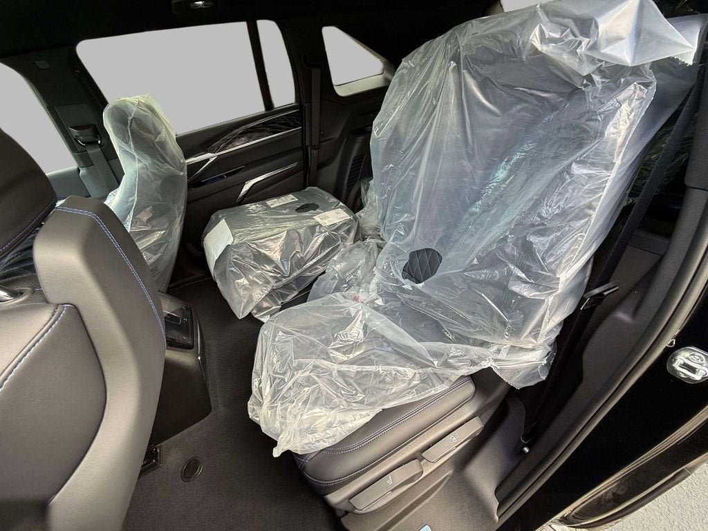 New 2025 Cadillac Escalade IQ Luxury 1 AWD/4WD image 13