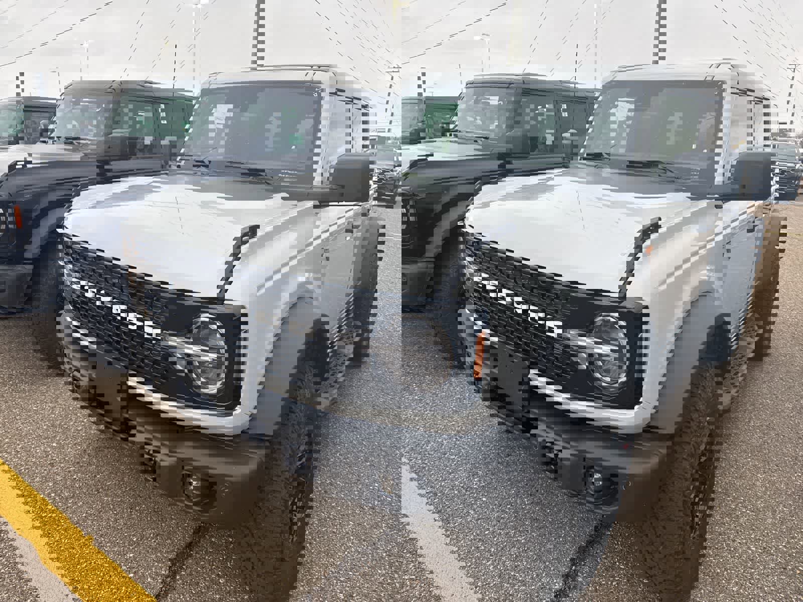 New 2026 Ford Bronco Badlands image 17