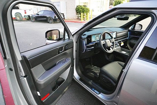 New 2026 Hyundai Santa Fe Calligraphy AWD/4WD image 45