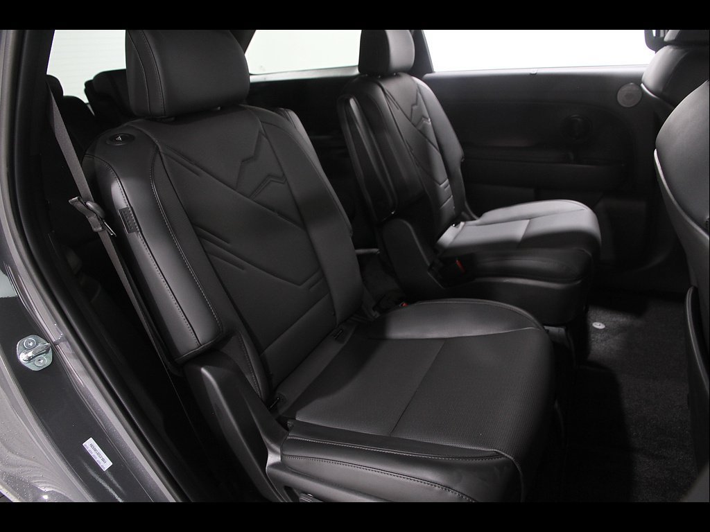 Certified 2026 Hyundai Palisade XRT Pro AWD/4WD image 18