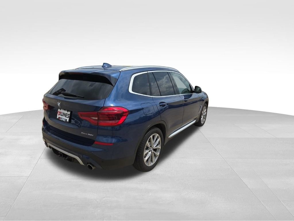 Used 2018 BMW X3 xDrive30i AWD/4WD image 9
