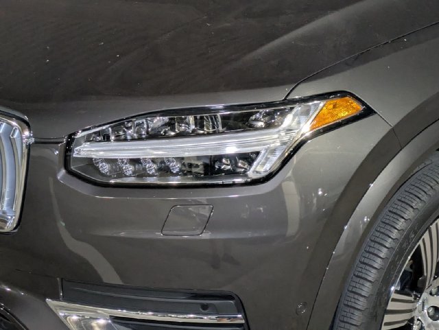 New 2025 Volvo XC90 B6 Ultra w/ Protection Package Premier AWD/4WD image 9