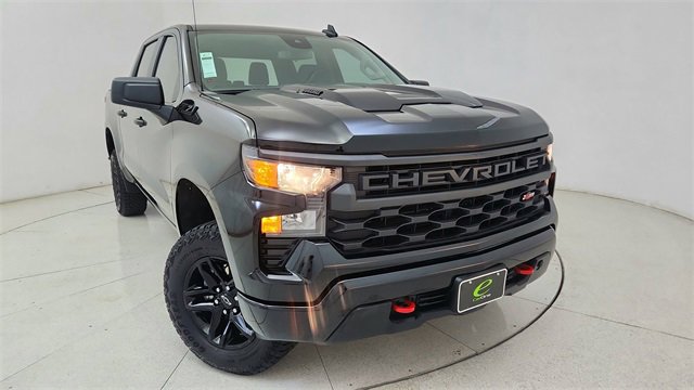 Used 2024 Chevrolet Silverado 1500 Custom Trail Boss w/ LPO, Dark Essentials Package