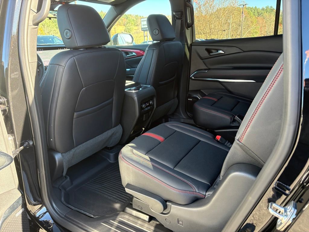 New 2026 Chevrolet Traverse RS image 25