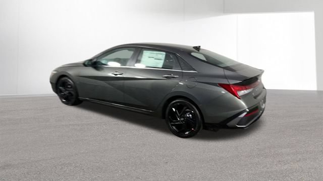 New 2026 Hyundai Elantra SEL Sport Premium FWD image 6