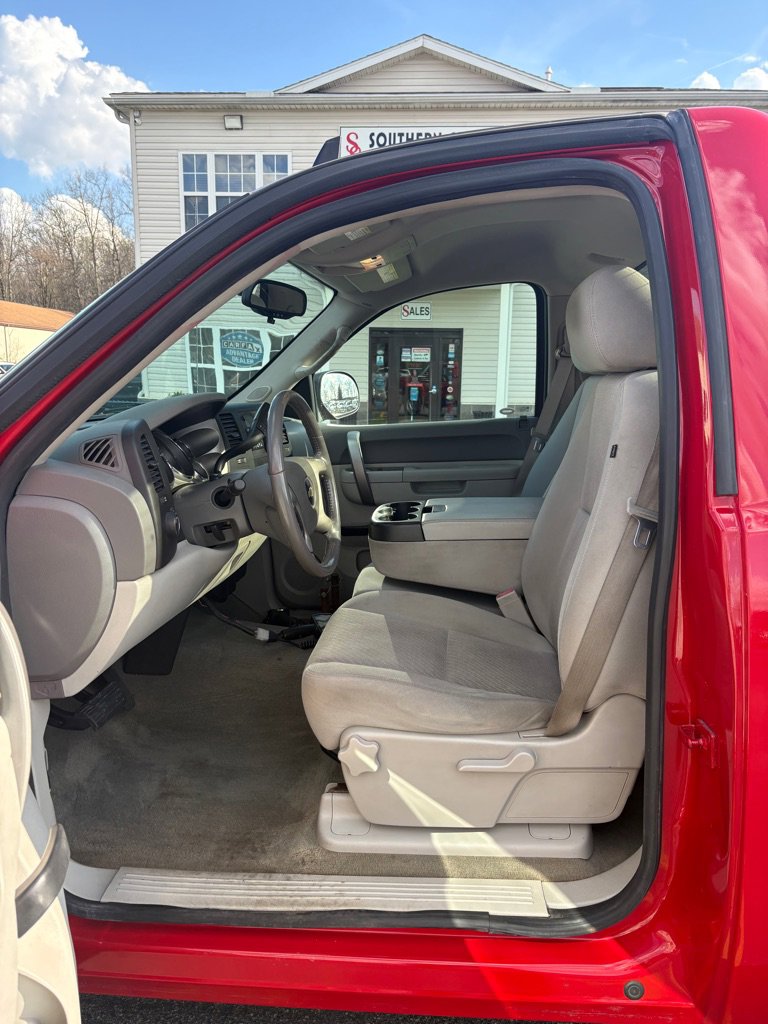 Used 2012 Chevrolet Silverado 1500 LT AWD/4WD image 9