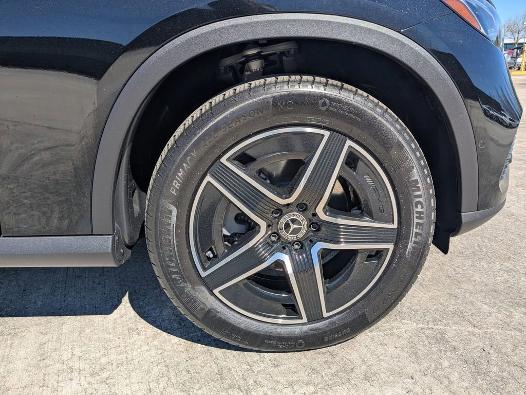 Certified 2026 Mercedes-Benz GLC 300 image 22