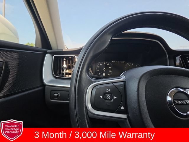 Used 2018 Volvo XC60 T6 Momentum w/ Vision Package AWD/4WD image 11