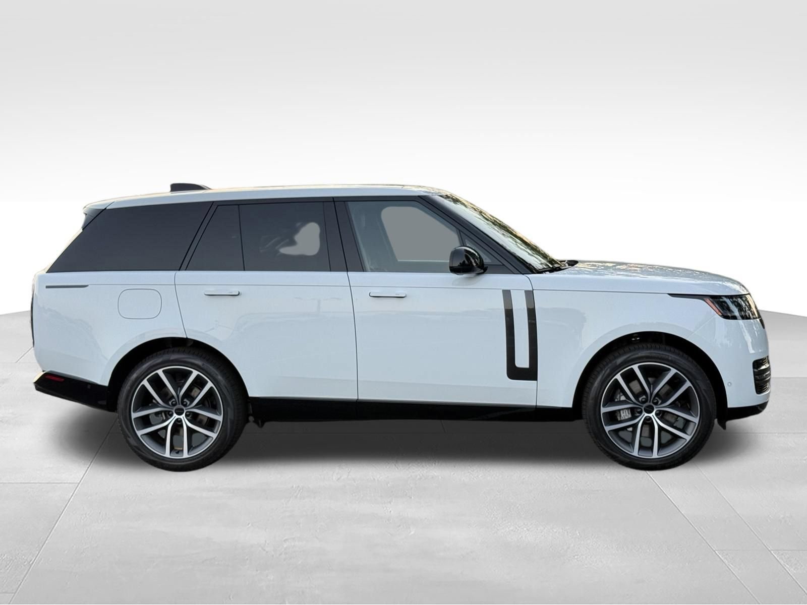 New 2026 Land Rover Range Rover SE AWD/4WD image 7