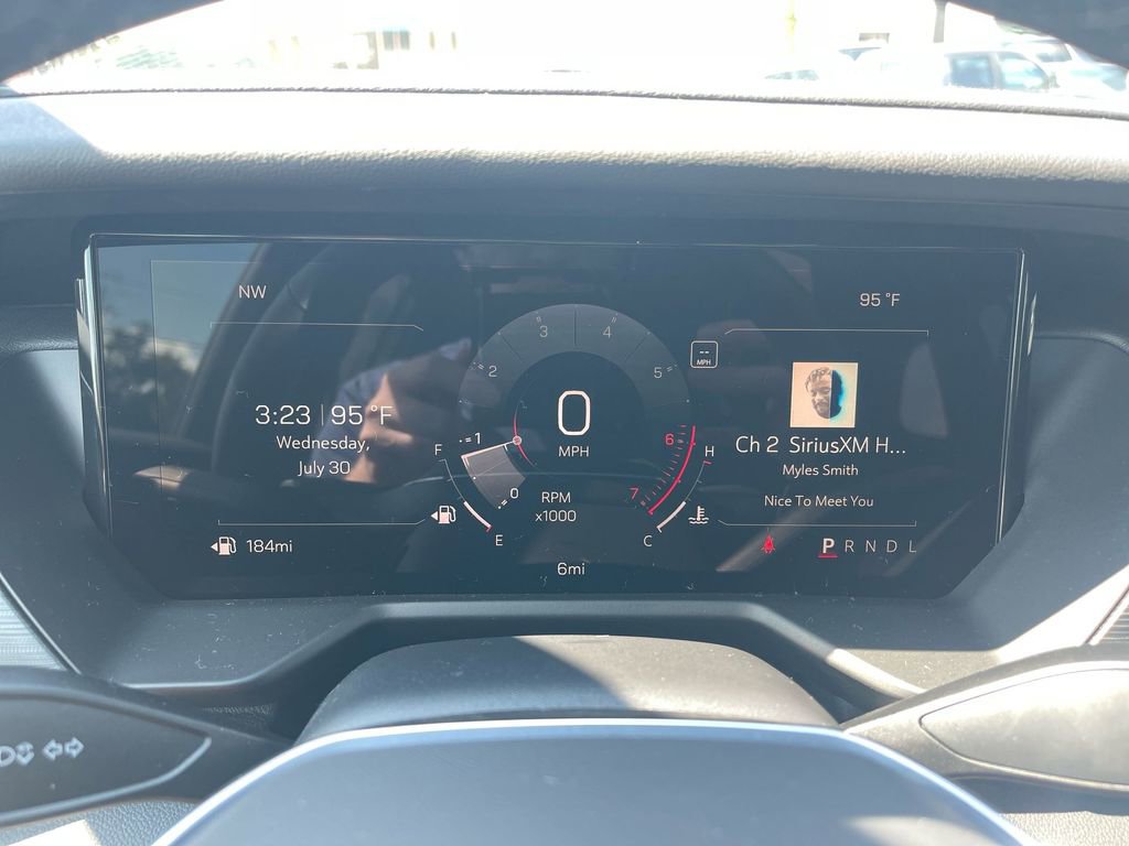 New 2026 GMC Acadia Elevation image 25