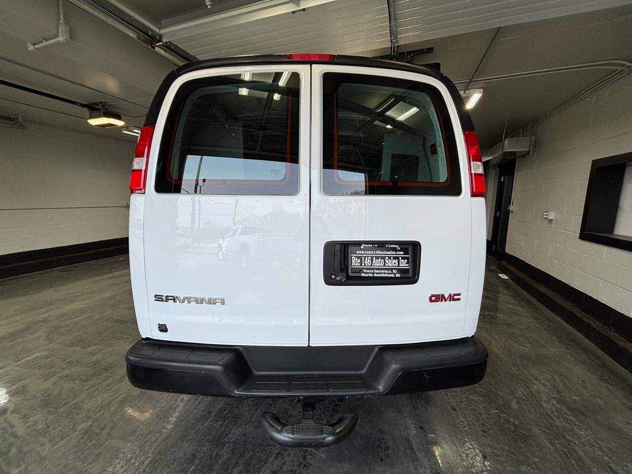 Used 2020 GMC Savana 2500 w/ Driver Convenience Package RWD image 7