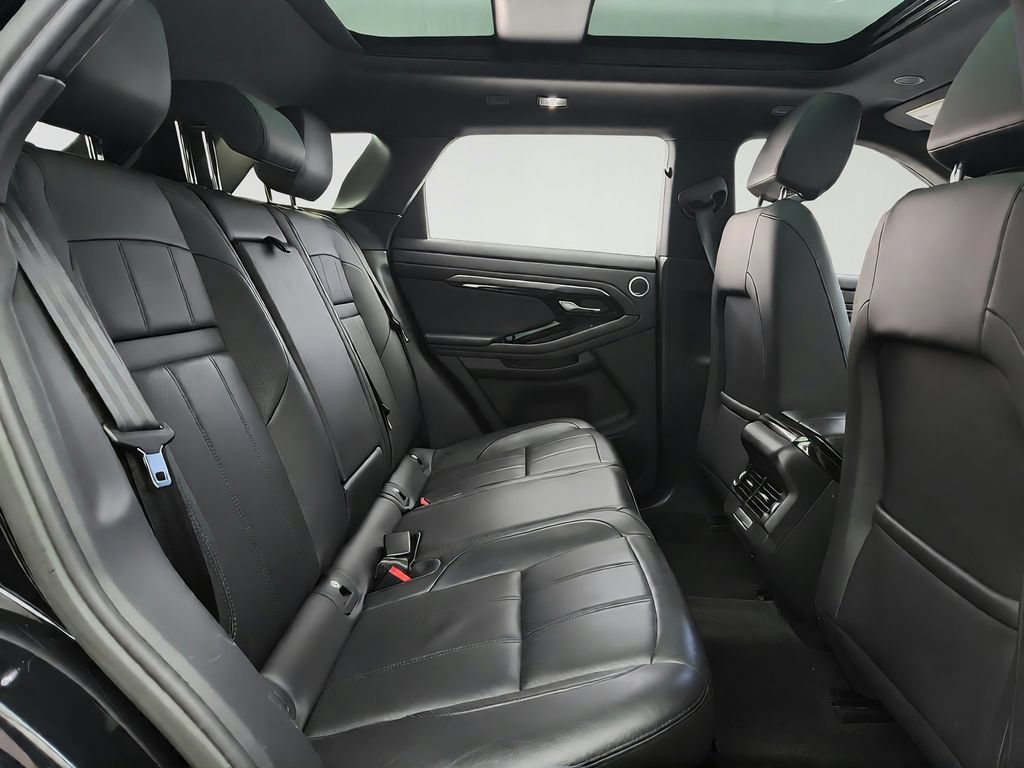 Used 2023 Land Rover Range Rover Evoque R-Dynamic S AWD/4WD image 30
