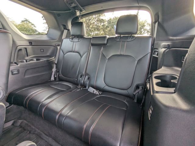 Used 2025 Honda Pilot TrailSport image 18