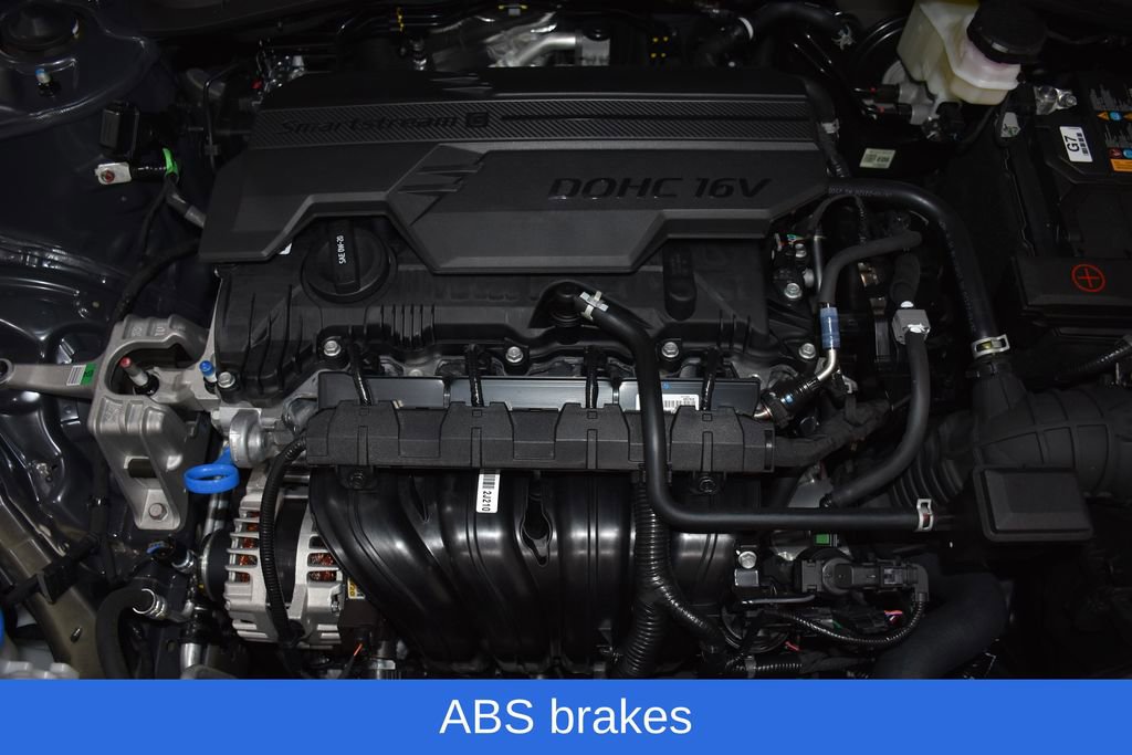 New 2026 Hyundai Kona SE image 7