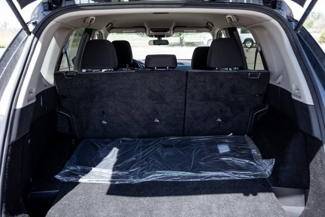 Used 2023 Nissan Rogue SV FWD image 9