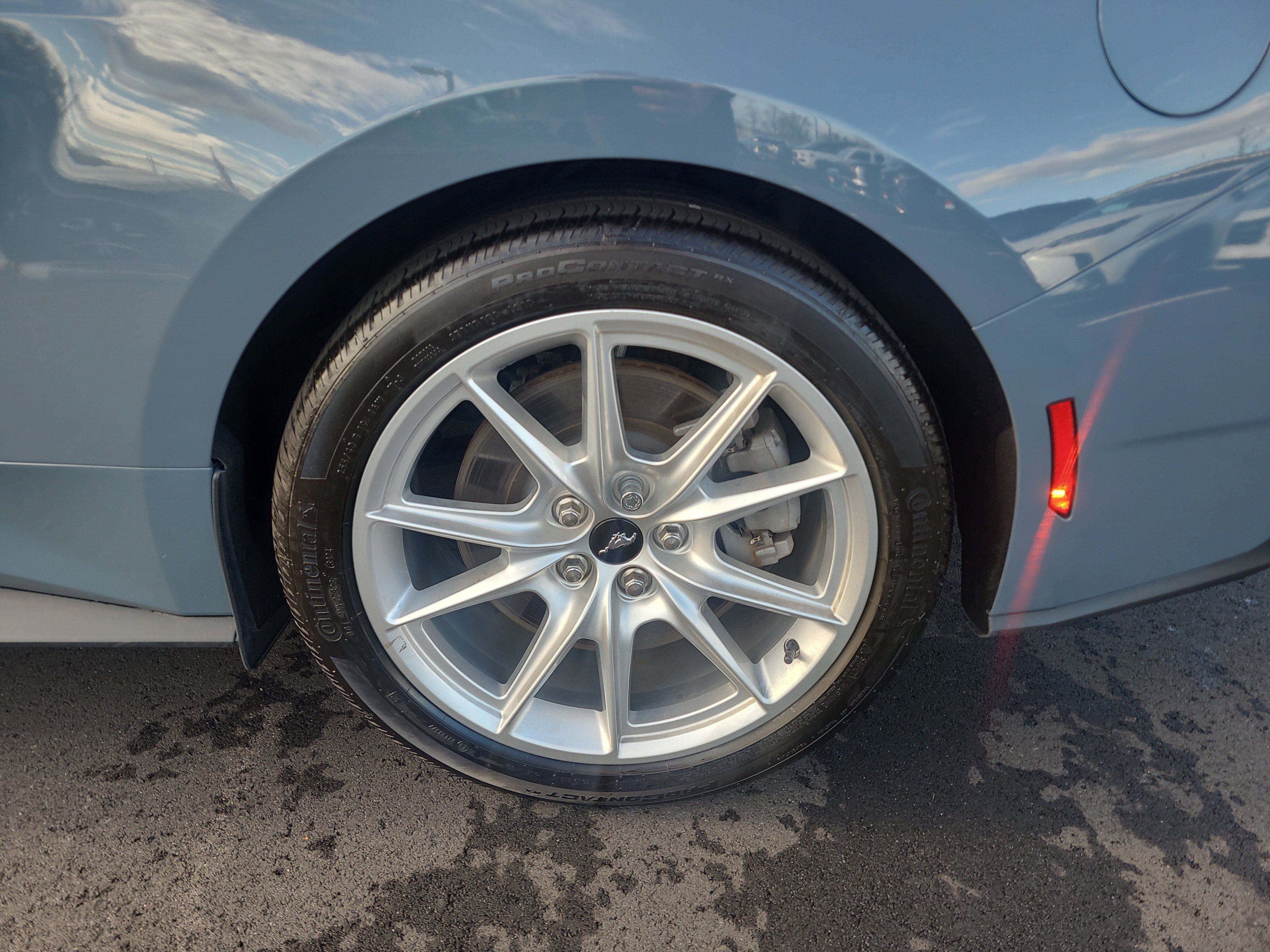 Used 2025 Ford Mustang GT Premium RWD image 11