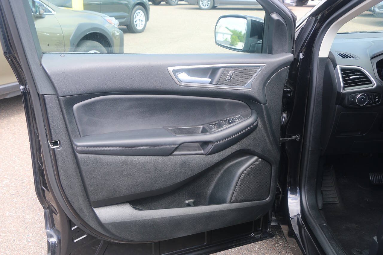 Used 2024 Ford Edge SEL w/ Convenience Package AWD/4WD image 29