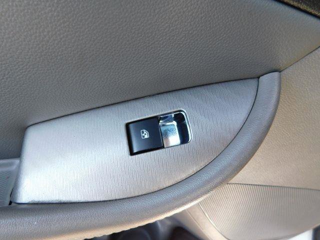 Used 2017 Chevrolet Impala LS image 15