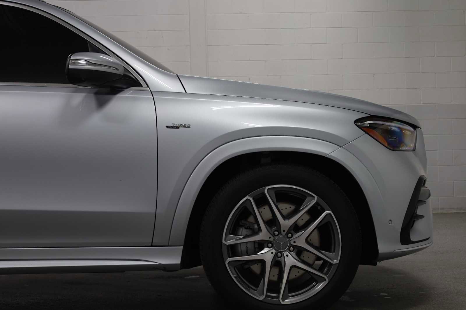 Used 2025 Mercedes-Benz GLE 53 AMG 4MATIC image 11