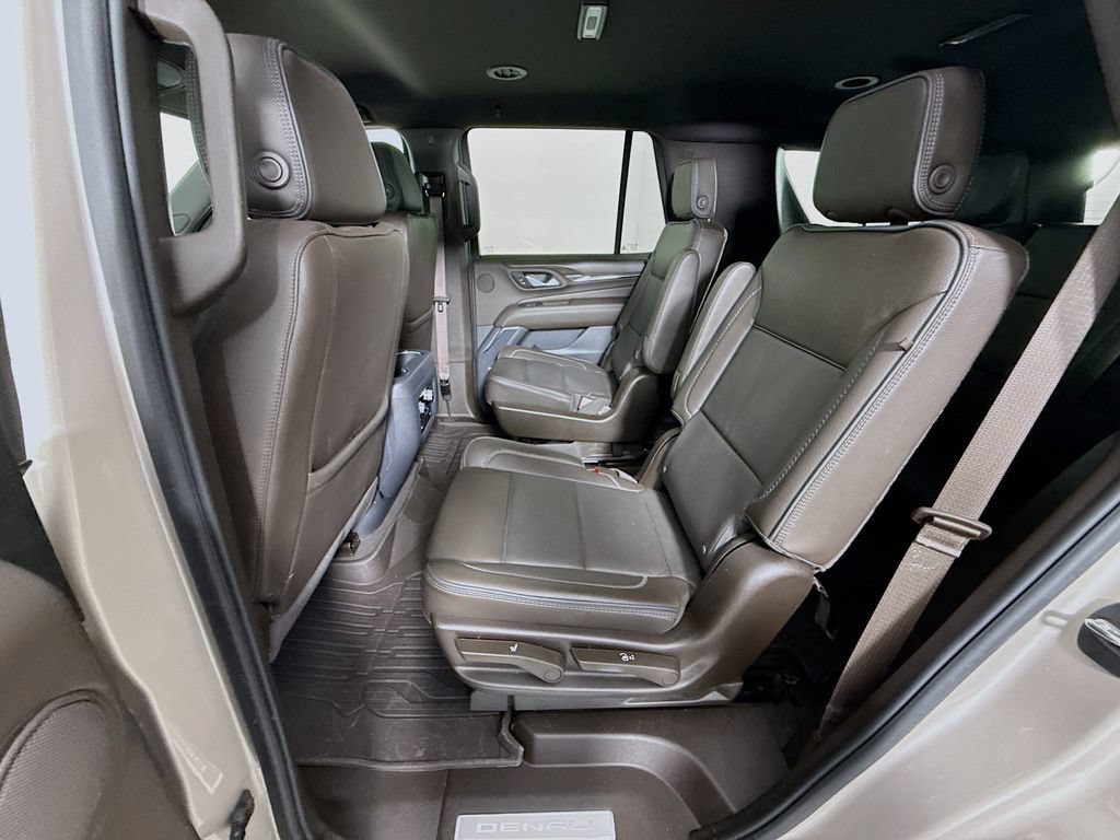 Used 2024 GMC Yukon Denali w/ LPO, Floor Liner Package AWD/4WD image 25