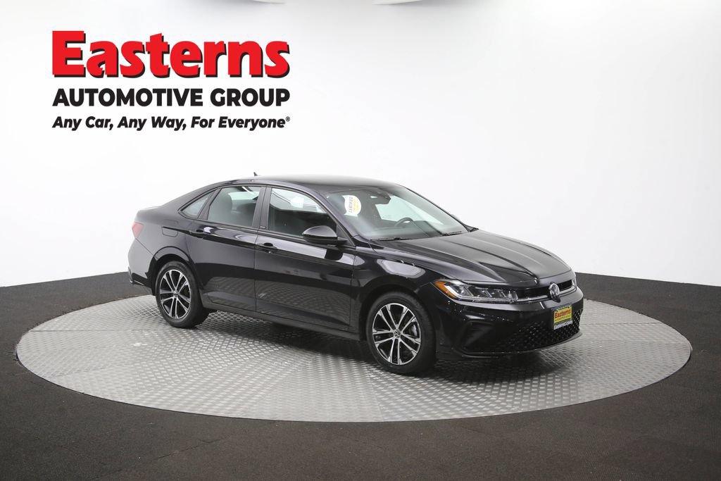 Used 2025 Volkswagen Jetta Sport FWD image 49