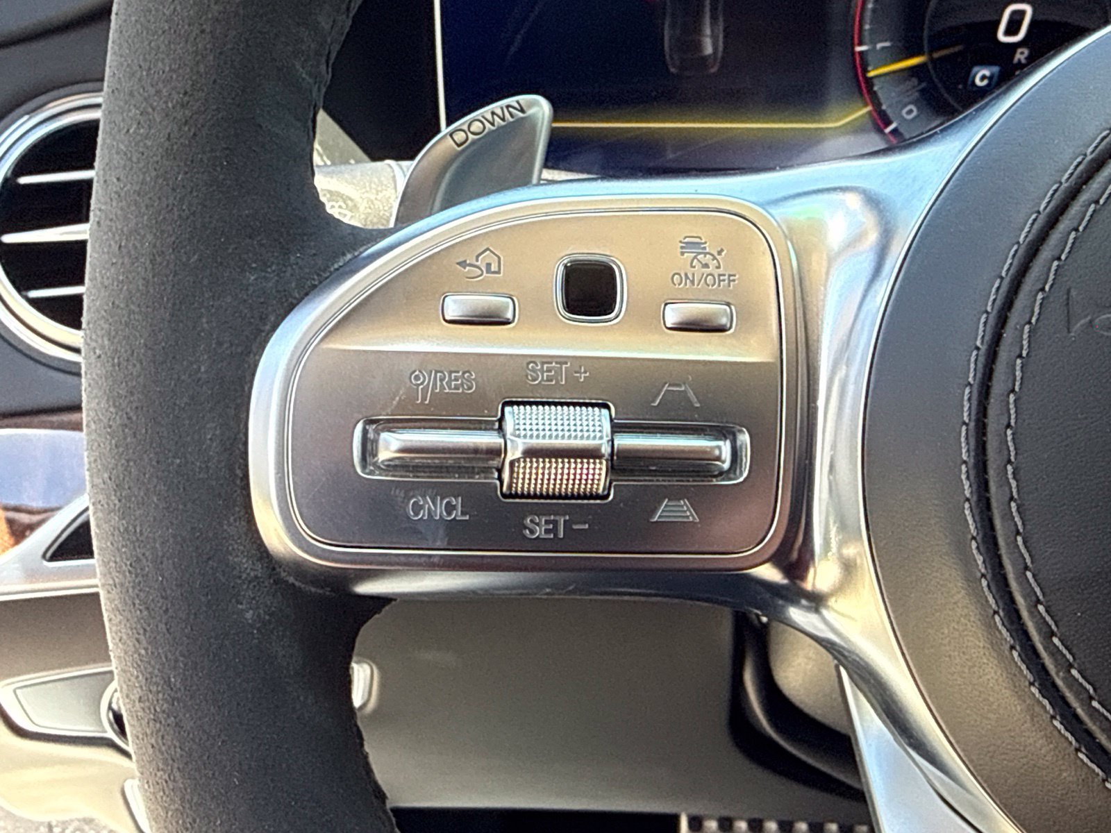 Used 2019 Mercedes-Benz S 63 AMG S 4MATIC Sedan image 29