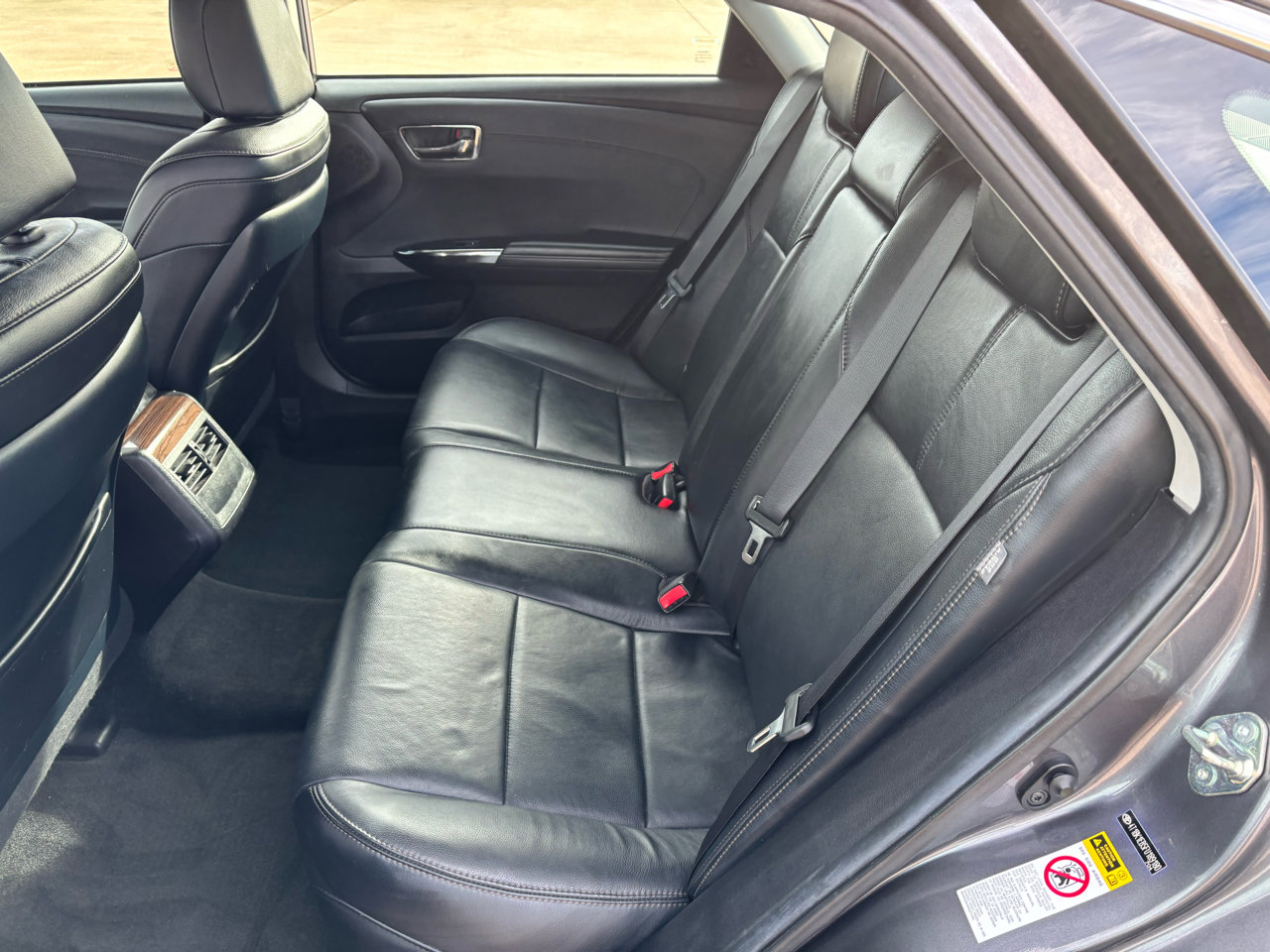 Used 2015 Toyota Avalon 4dr Sdn XLE Touring (Natl) image 11