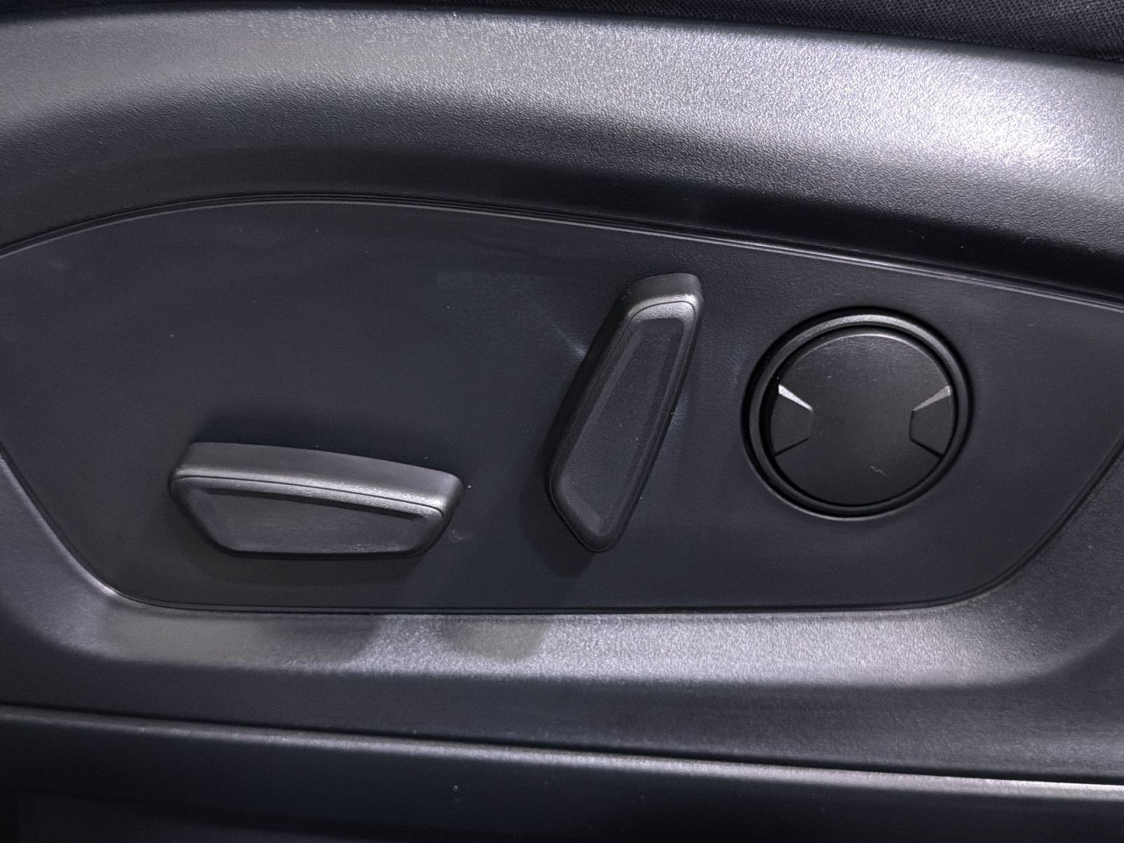 New 2026 Ford Explorer Active AWD/4WD image 24