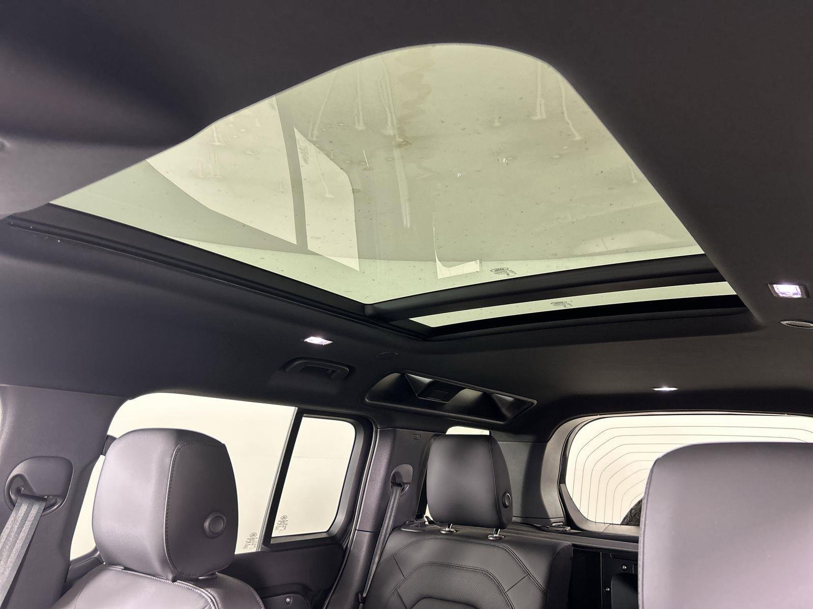 Certified 2025 Land Rover Defender 110 S image 9