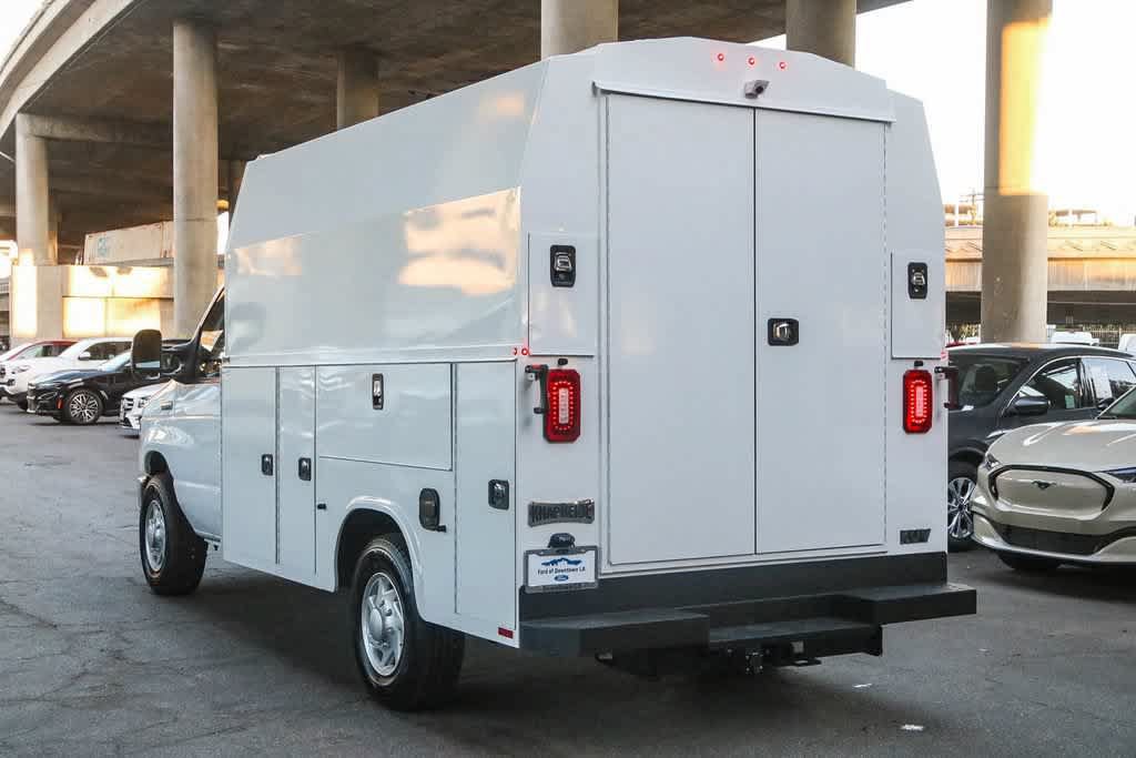 New 2026 Ford E-350 and Econoline 350 Super Duty w/ Power Equipment Group RWD image 8