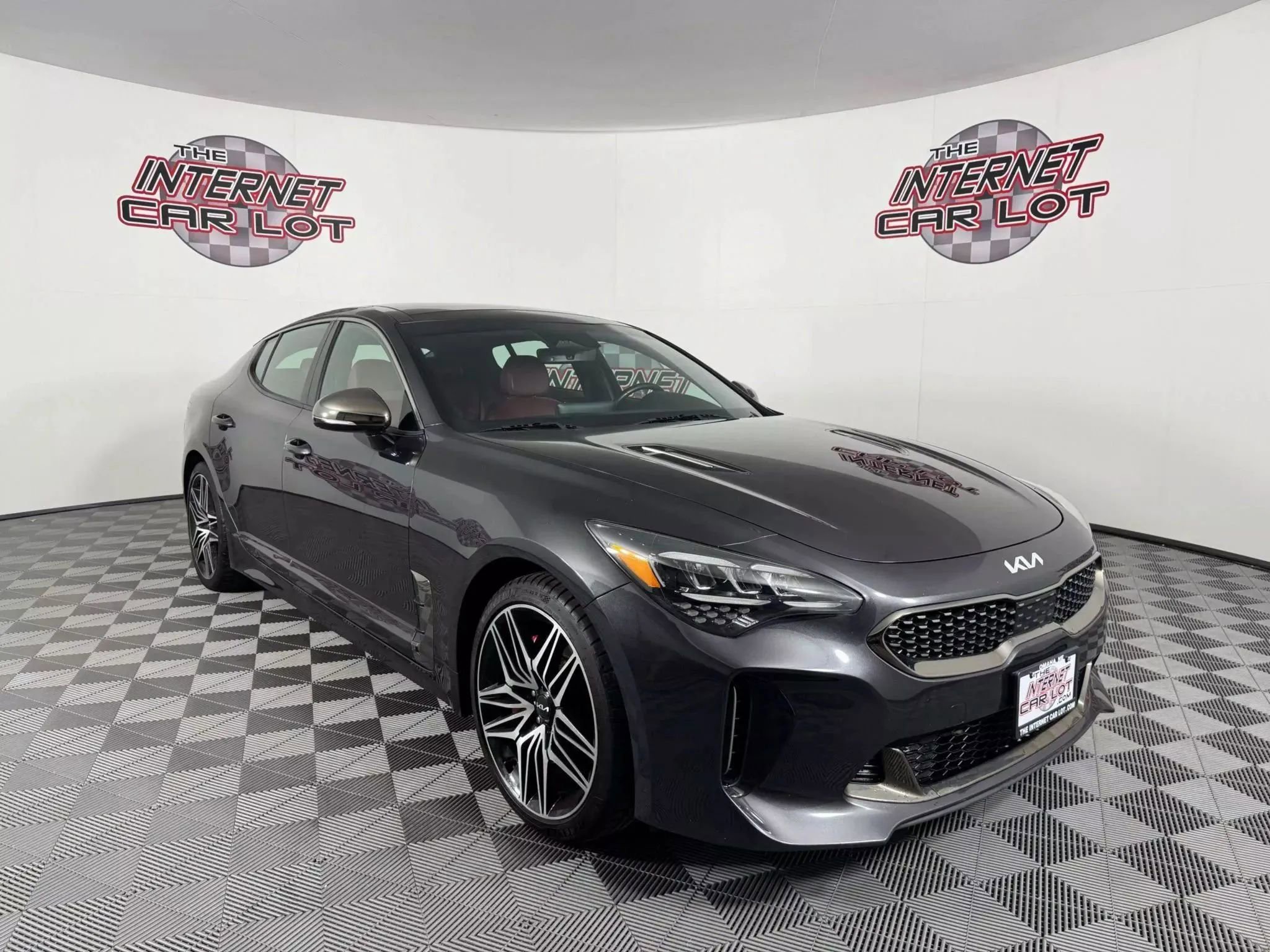 Used 2022 Kia Stinger GT1 w/ Red Interior Color Package AWD/4WD image 9