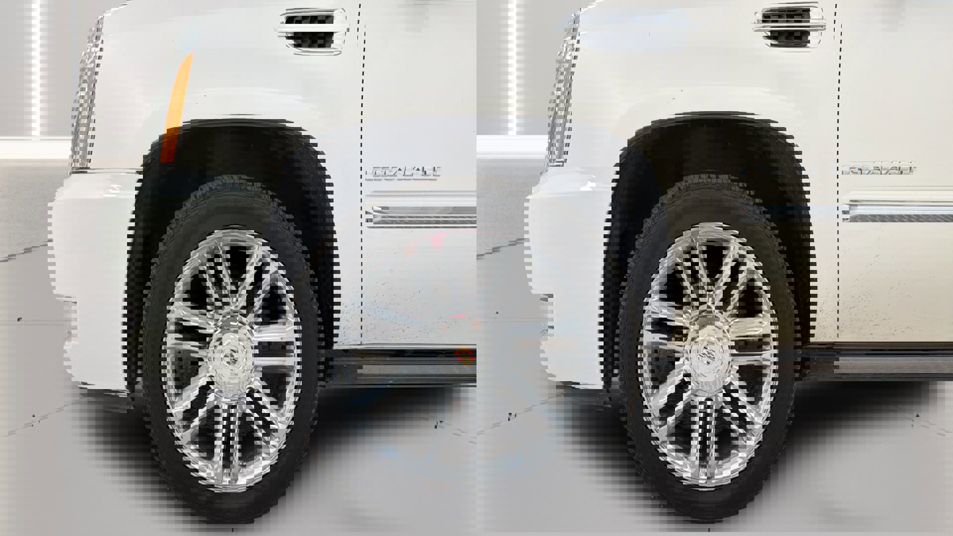 Used 2013 Cadillac Escalade Platinum image 35