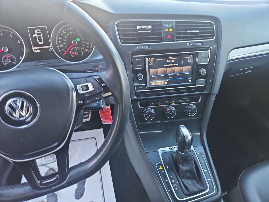 Used 2019 Volkswagen Golf Alltrack S AWD/4WD image 17