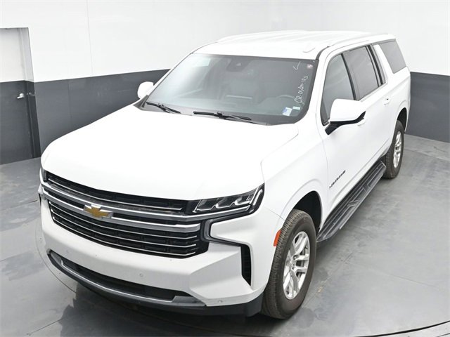 Used 2024 Chevrolet Suburban LT image 38