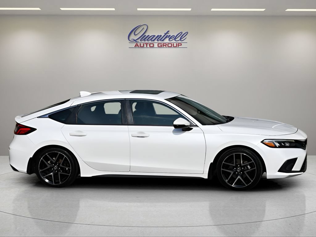 Used 2022 Honda Civic Sport Touring image 3