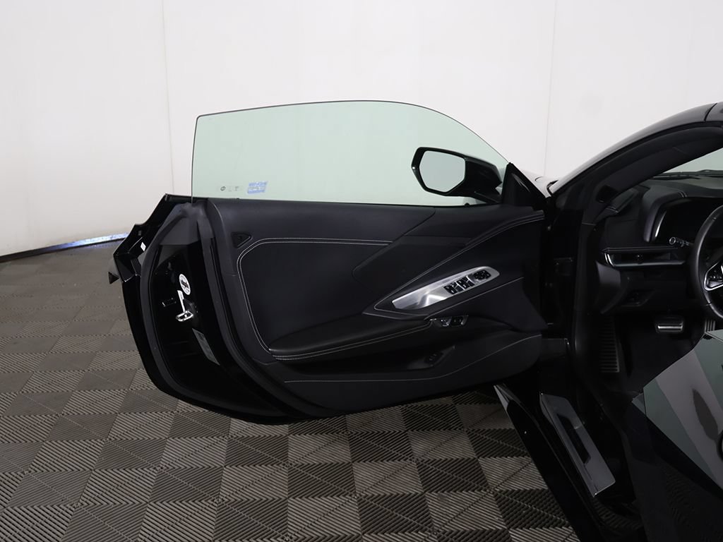Used 2024 Chevrolet Corvette Stingray Convertible w/ Z51 Performance Package RWD image 24