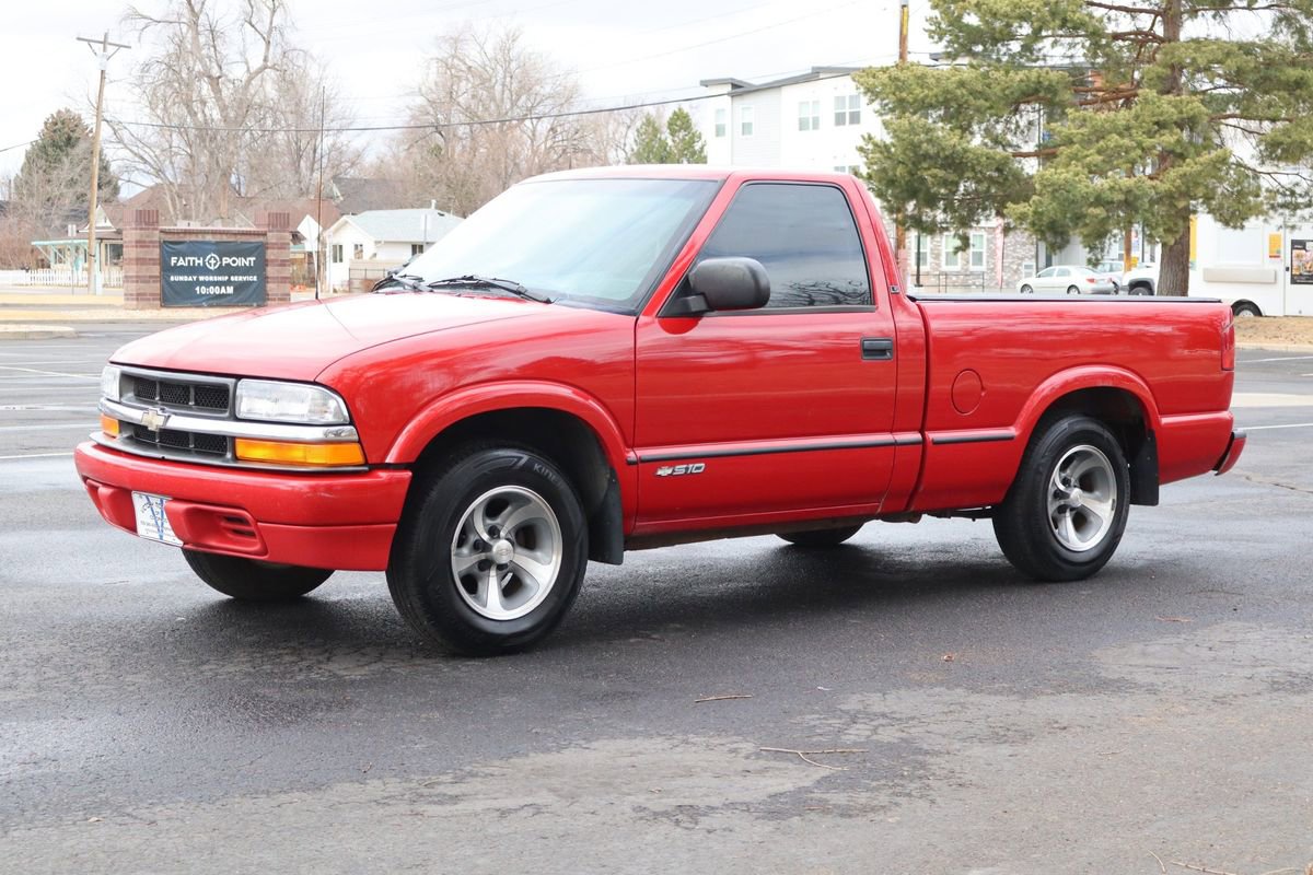 Used 2000 Chevrolet S10 Pickup LS w/ Preferred Equipment Group RWD image 11