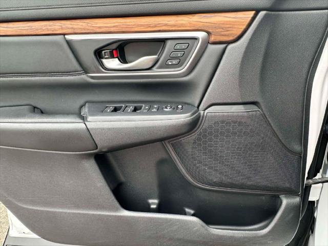Used 2020 Honda CR-V Touring image 19
