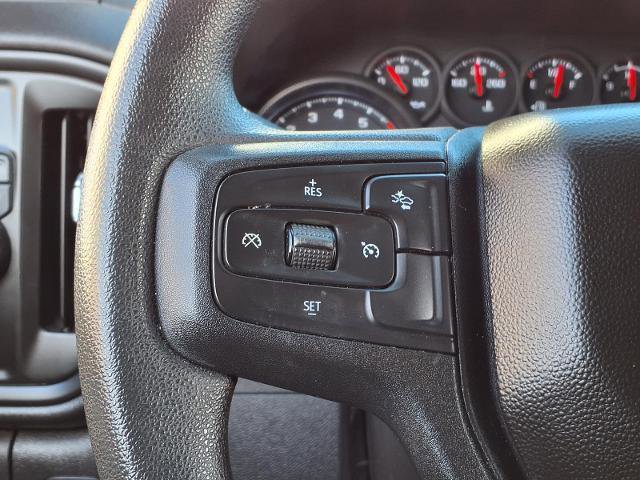 Used 2023 Chevrolet Silverado 1500 Custom image 12