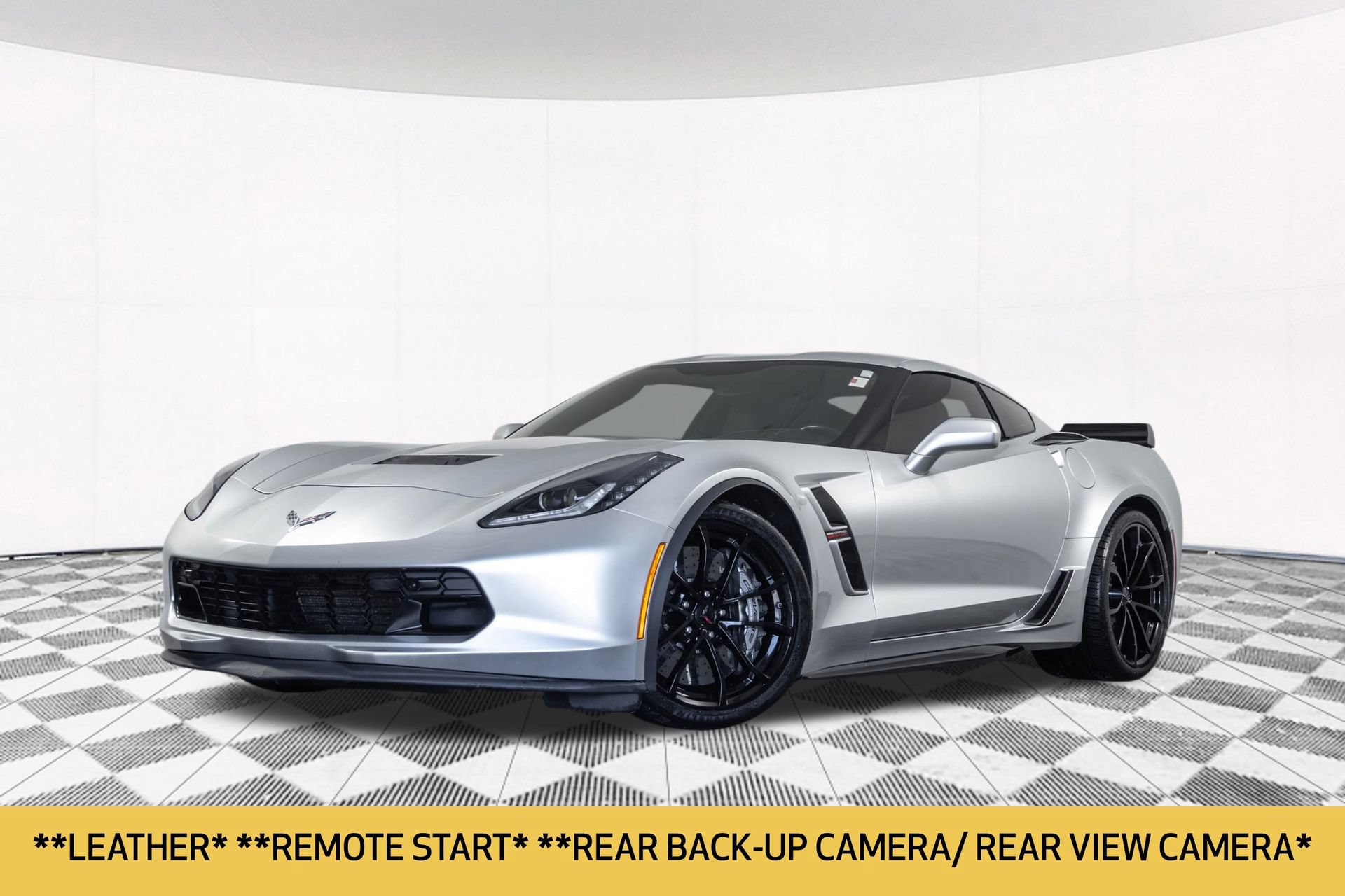 Used 2018 Chevrolet Corvette Grand Sport w/ Z07 Performance Package RWD image 2