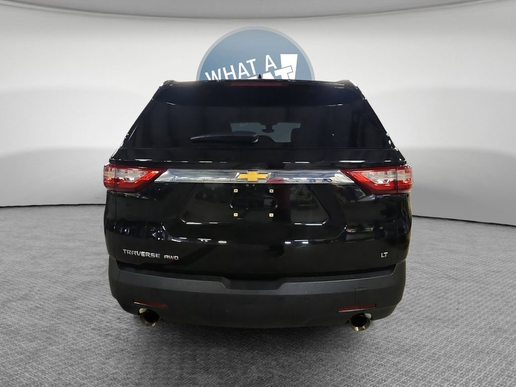 Used 2020 Chevrolet Traverse LT w/ LT Premium Package image 5