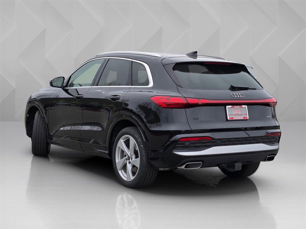 New 2025 Audi Q5 Prestige image 4