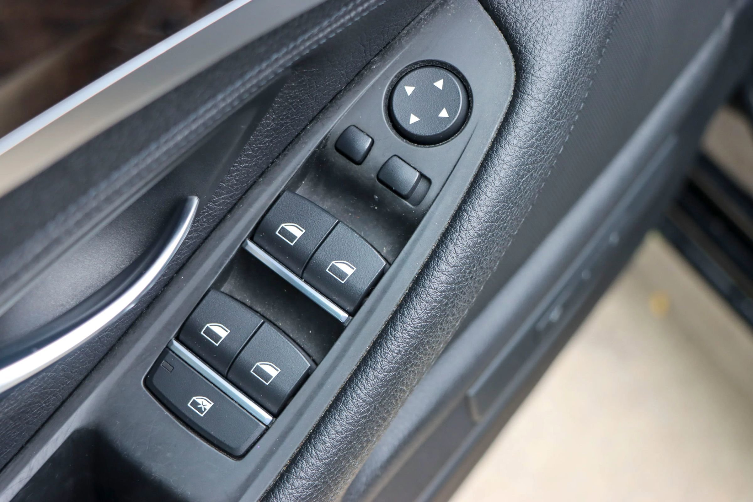 Used 2016 BMW 528i Sedan image 14